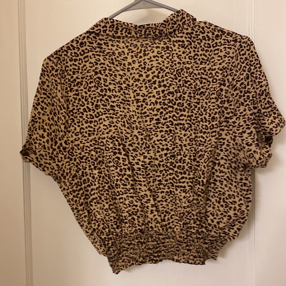 Nordstrom BP leopard blouse - Picture 2 of 4